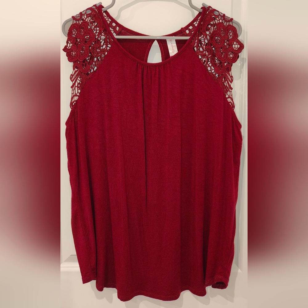 No Boundaries Red Wine XL Top